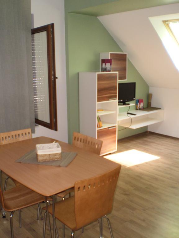 Apartments Petar Pan Krapinske Toplice Room photo